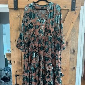 Torrid size 3 Holiday dress